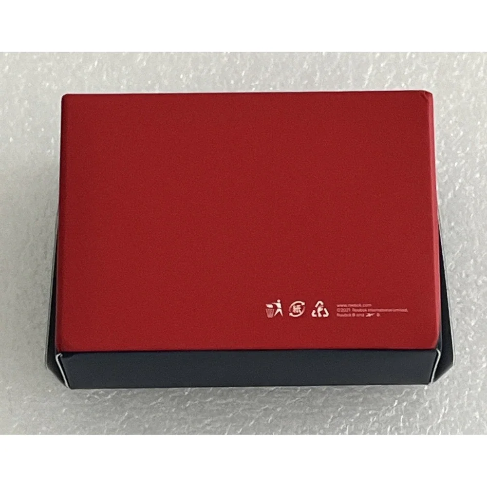 Zuru Mini Brands Figurine/Doll Mini‎ Reebok Toy Sneakers